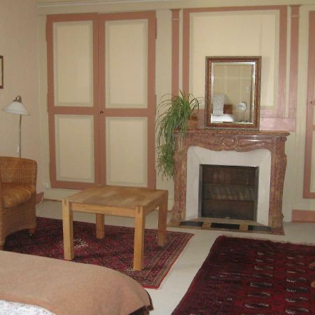 Bed and Breakfast Le Petit Bois Chateau-la-Valliere Exterior foto