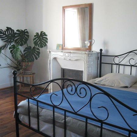 Bed and Breakfast Le Petit Bois Chateau-la-Valliere Exterior foto
